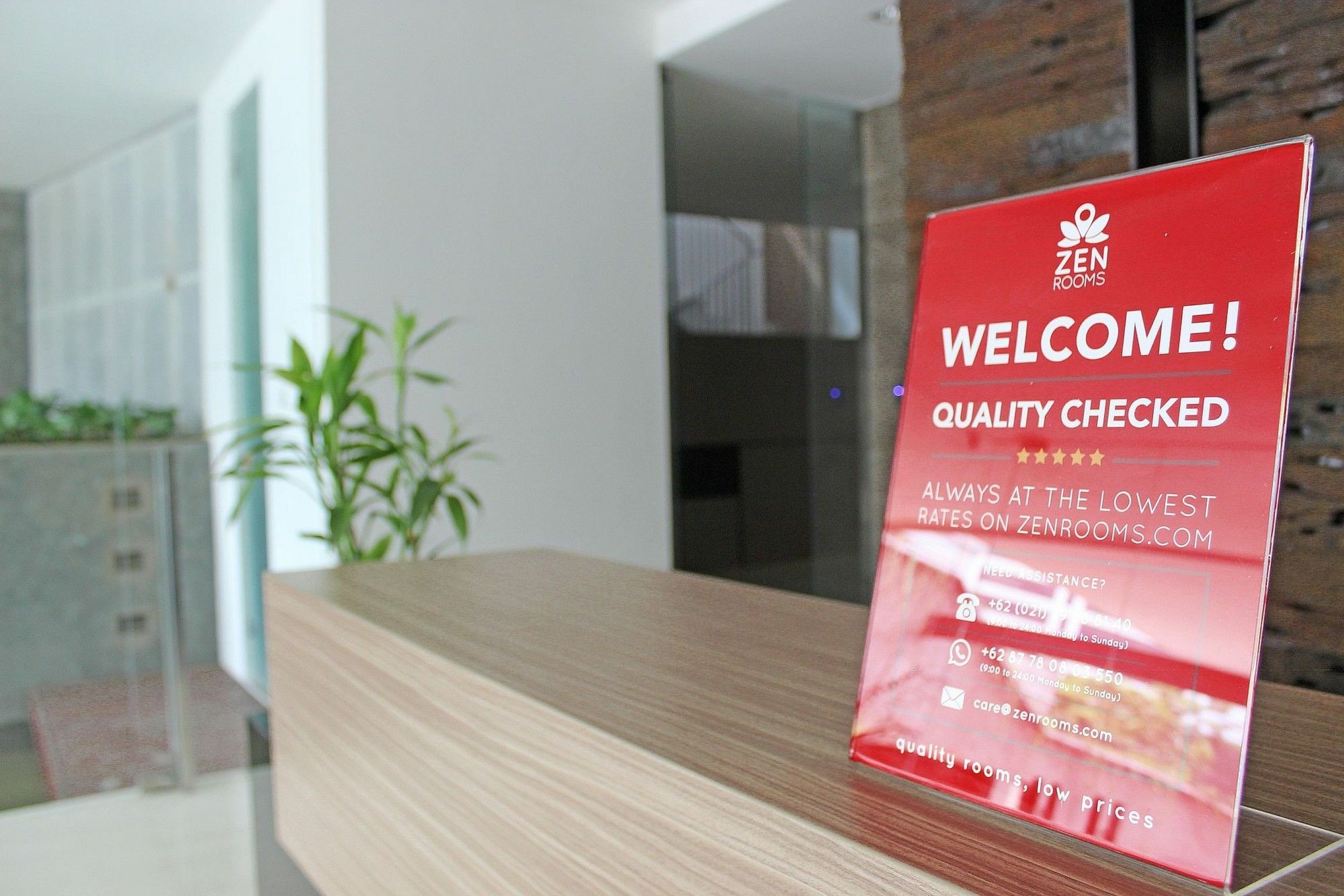 Hotel Zen Premium Sampoerna Strategic Square Jakarta Exterior foto