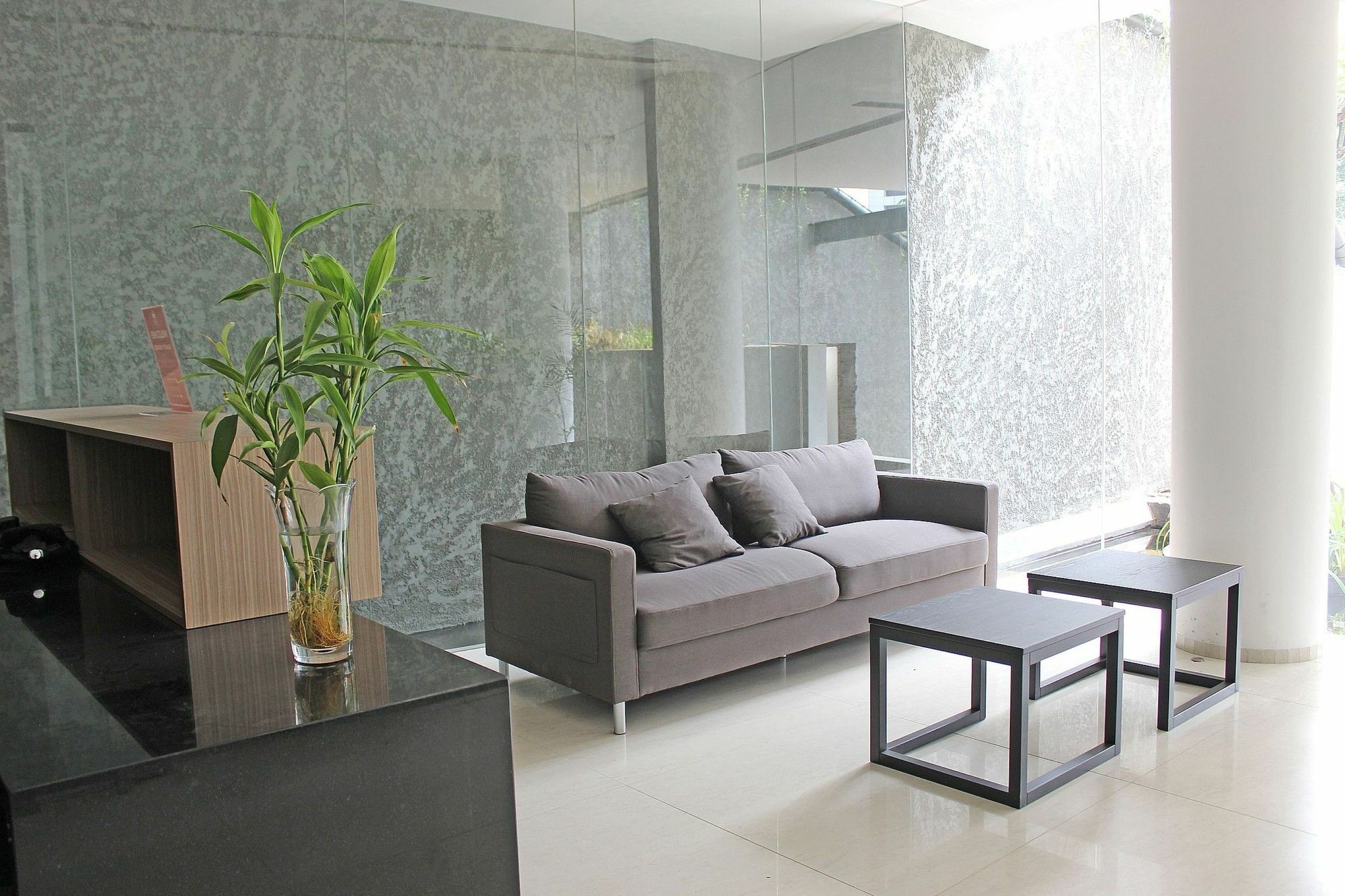 Hotel Zen Premium Sampoerna Strategic Square Jakarta Exterior foto