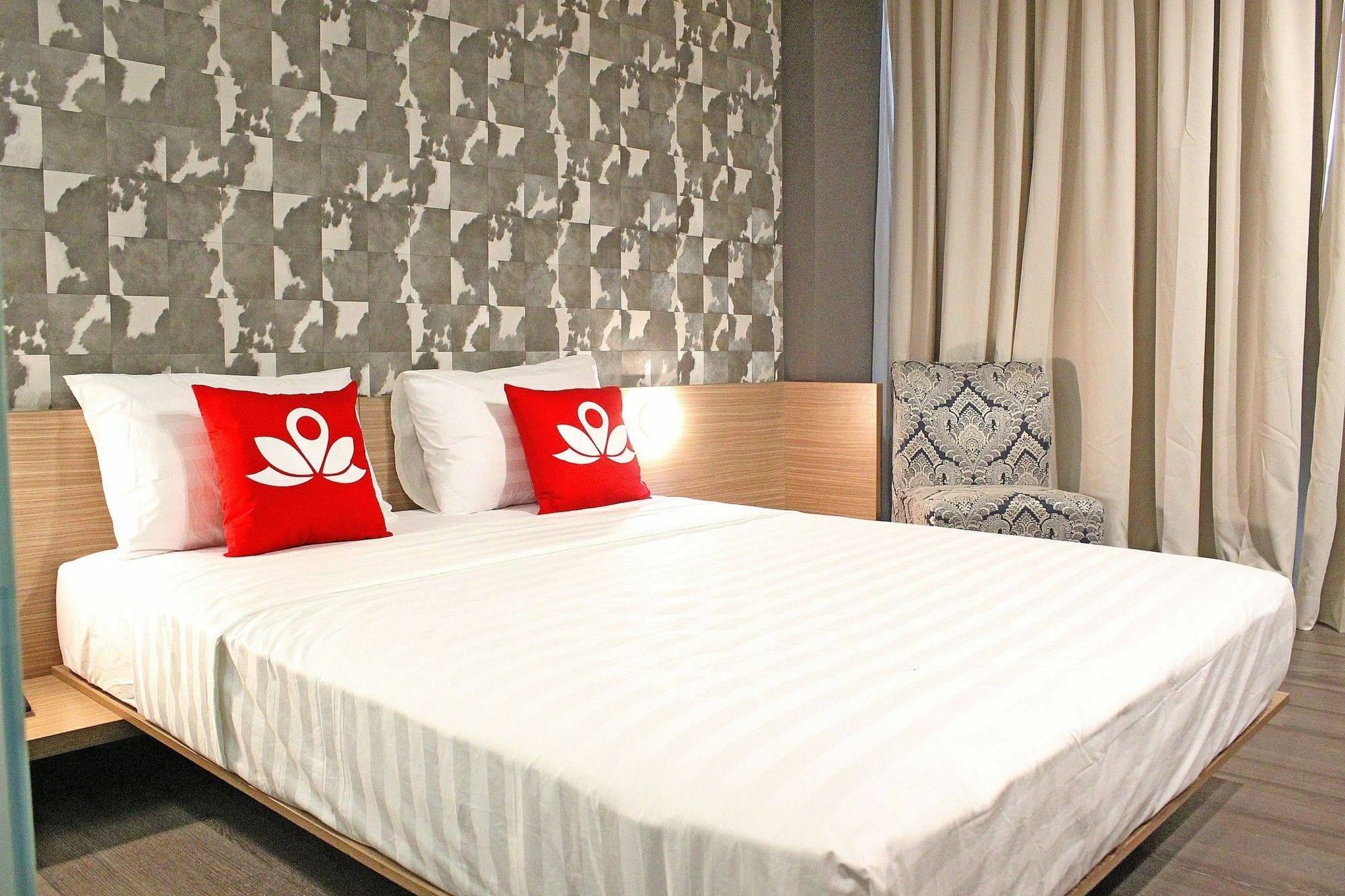 Hotel Zen Premium Sampoerna Strategic Square Jakarta Exterior foto